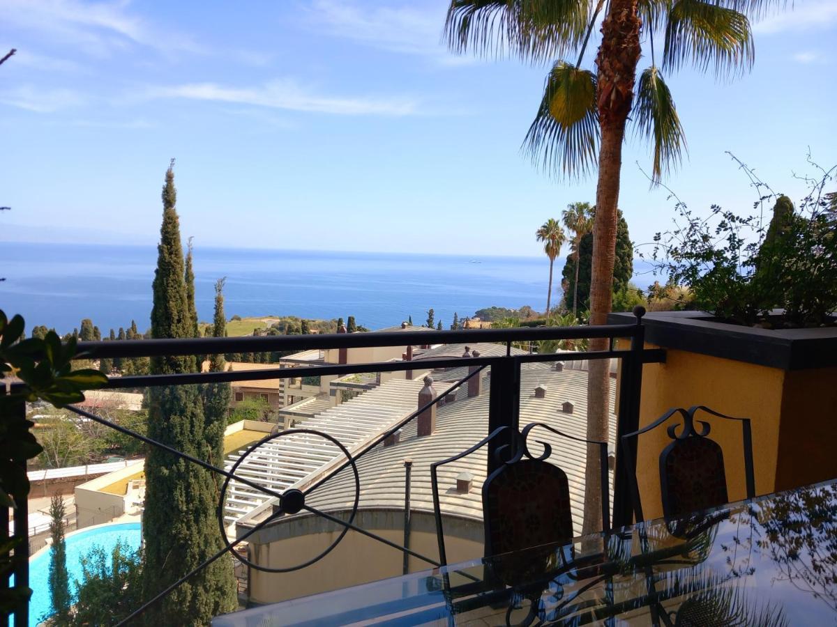 Taormina Seaview Apartment - Taormina Holidays Eksteriør billede