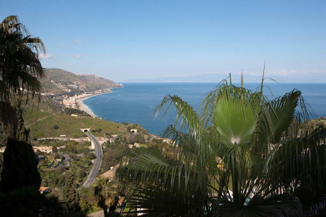 Taormina Seaview Apartment - Taormina Holidays Eksteriør billede